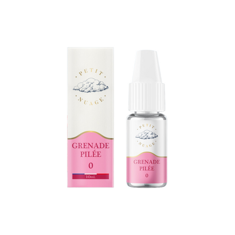 Visuel du e-liquide GRENADE PILÉE provenant de la marque petit nuage et vendu chez CBDeer. Un liquide pret a vaper en 10ml au bon goût de GRENADE PILÉE avec plusieurs dosages de nicotine. Pas cher: 4,90€