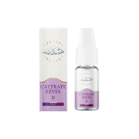Visuel du e-liquide l’attrape rêves provenant de la marque petit nuage et vendu chez CBDeer. Un liquide pret a vaper en 10ml au bon goût de fruits rouges avec plusieurs dosages de nicotine. Pas cher: 4,90€