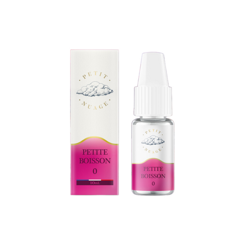 Visuel du e-liquide petite boisson provenant de la marque petit nuage et vendu chez CBDeer. Un liquide pret a vaper en 10ml au bon goût de pomme, cassis et framboise avec plusieurs dosages de nicotine. Pas cher:4,90€