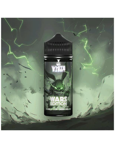 Visuel du Découvrez l’e-liquide Bubble Gum Green Melon WARS Edition 100ml de White Rabbit vendu chez CBDeer. Un mélange sucré de chewing-gum et de melon vert, sans nicotine, avec un ratio PG/VG 50/50 pour une vape douce et rafraîchissante.